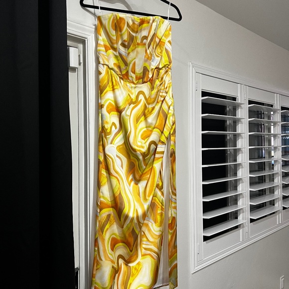 Tiani Midi Dress - Picture 1 of 3